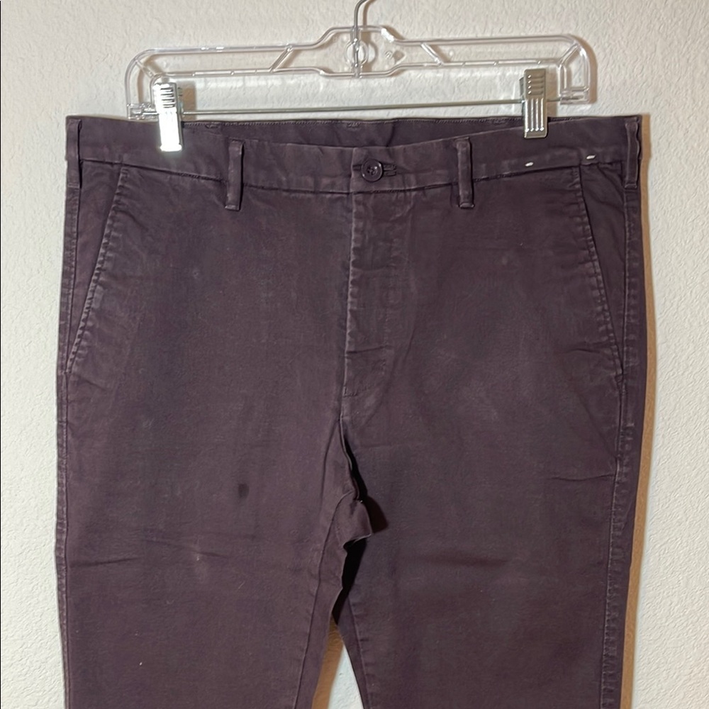Uniqlo Dark Brown Chinos with Straight-Leg Cut 35x29